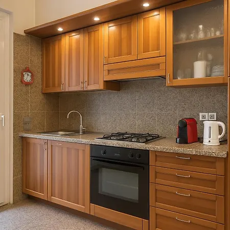 Paradise House & Garden Villa